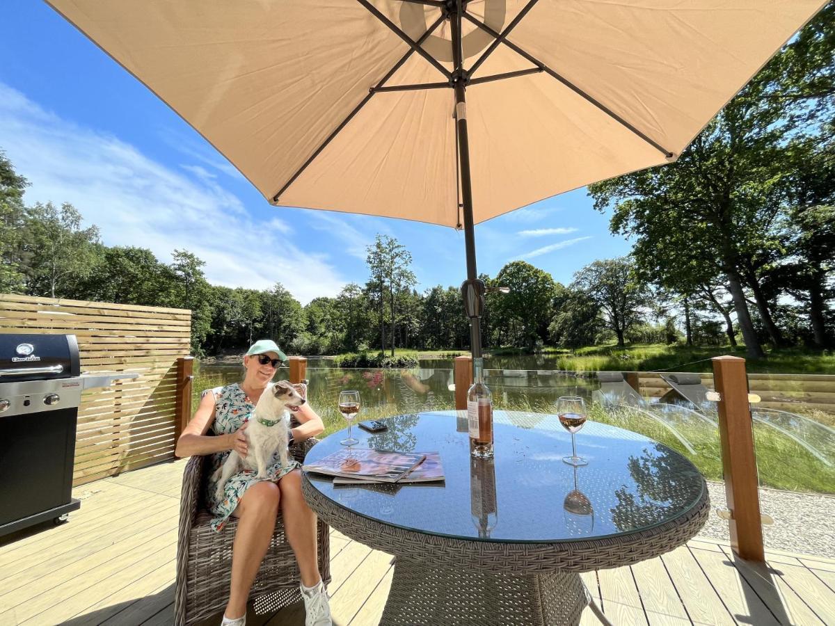 Rowan Boutique Lodge For Couples With A Dog York Esterno foto