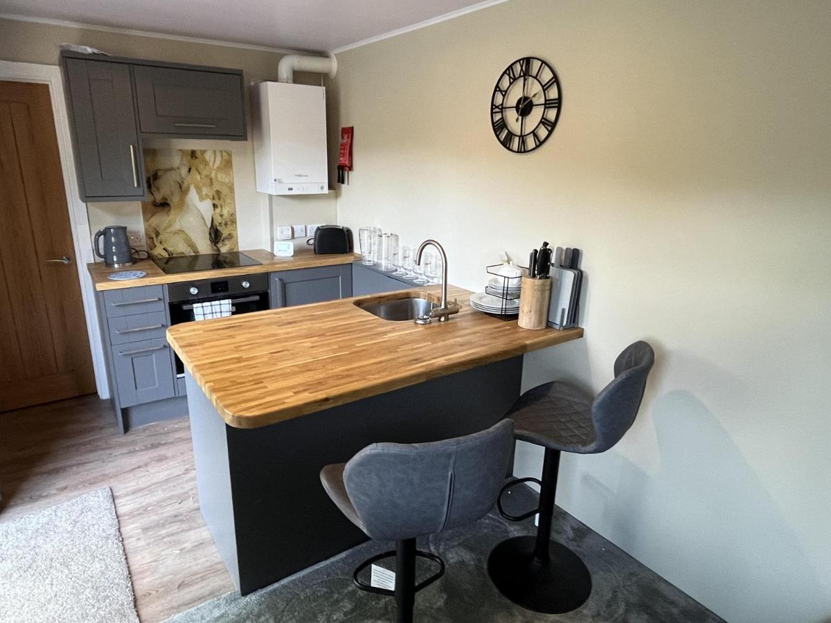 Rowan Boutique Lodge For Couples With A Dog York Esterno foto