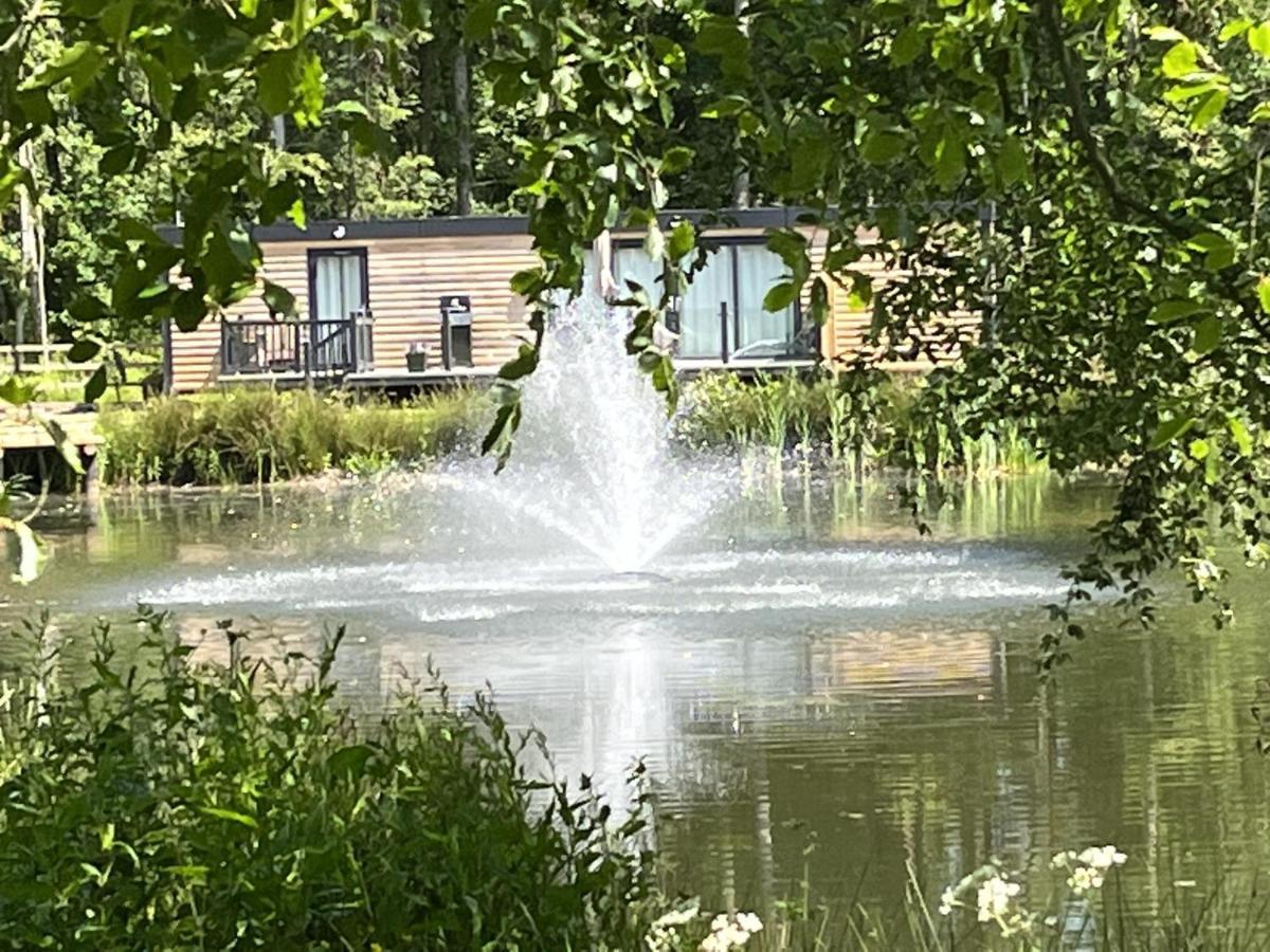 Rowan Boutique Lodge For Couples With A Dog York Esterno foto